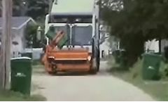 Kann - Residential Front Loader with Automated Carry Can