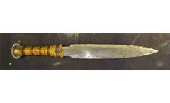 How XRF Lets Us Reread History: From Meteoric Daggers to Ancient Glass