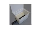 Clay Feeder