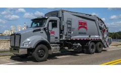 McNeilus - Model XC - Extra Compaction Rear Loader
