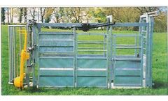 Heavy Duty Fully Galvanised Cattle Crush