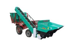 Trailed Corn Harvester