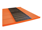 ADA - Model Dura Trac Clearspan - Farrow Cast Center System