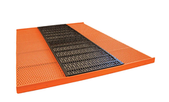 ADA - Model Dura Trac Clearspan - Farrow Cast Center System