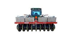 Big Foot Forage Packer
