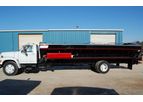 Chandler - Truck-Mount Shavings Spreader