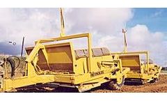 CarryAll - Model 10C7- 12C10 - 14CS10 - 150-300 HP Scrapers