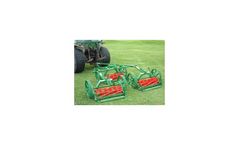 Lloyds - Model Leda Trio - Gang Mower