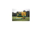 Oxbo - Model GB7133 - Green Bean and Soya Harvester