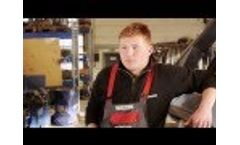 Training with future Föckersperger Kabelpflug - Video