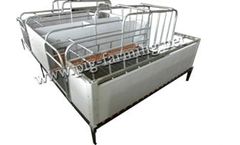 Pig Farrowing Crate