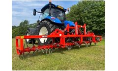Browns - Model Slitmaster - Hydraulic Frame Grass Aerator