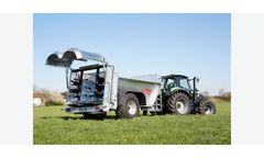 Fliegl - Model ADS - Manure Fertilizer Spreader