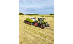 Claas Quadrant Evolution - Model 4200  - Square Baler