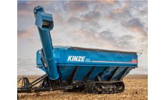 Kinze - Model 1721 - Dual Auger Grain Cart