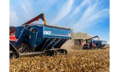 Kinze - Model 1521 - Dual Auger Grain Cart