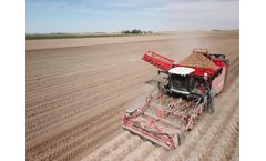 Dewulf - Model Kwatro Xtreme - Self-Propelled 4-Row Sieving Harvester