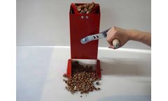 Feucht-Obsttechnik - Model WAL MAN - Automatic Hand Cracking Machine
