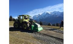 Hen - Model WPF200 - Gravel Road Maintenance Machine