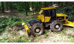 Hittner EcoTrac 120V in action 29.7.2016. - Video