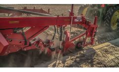 Spudnik - Model 6140 - 4 Row Windrower