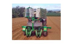 Sfoggia - Model F-18 / C-18: - Half Automatic Transplanter