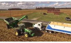 J&M X-Tended Reach Single Auger Grain Carts - Video