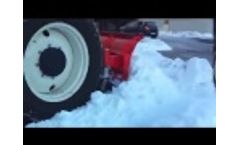 ADLER Schneeräumschild S800 Meets New Holland Video