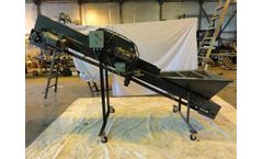 Incline Conveyor with Compressed Bale Processor