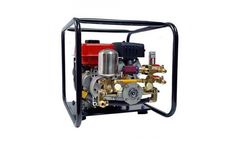 KAWASHIMA - Model YC-82AS - Portable Power Sprayer
