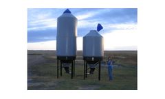 Model 100/150 bus - Treated Seed and Livestock Feed Hopper Bins