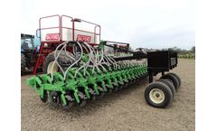 HFL Fabricating - Model TP800 Series - Air Seeder
