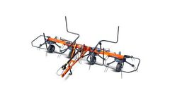 Kubota Tractor - Model TE4052T - Trailed Tedders