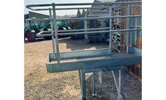 NP-Seymour - Tractor-Mounted Working Platform