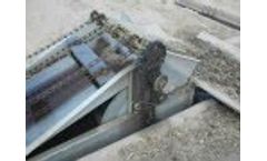 Hydroscreen Model A Water Drive Irrigation Ditch Trash Remover Video 2