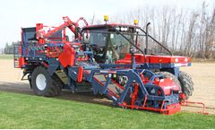 Kesmac Brouwer - Model 4000 - Automatic Roll Sod Harvester