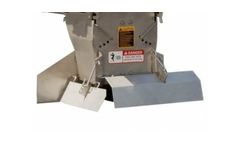 POLYHAWK - Gas Engine Pickup Trucks Spreaders