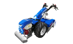 Scorpion - Model PowerSafe - Self-Propelled Walking Sand Beach Cleaner