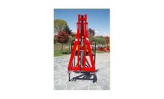 Tecnomeccanica - Model F100 - Agricultural Back-Lift