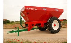 Segues - Model RA-TM - High-Capacity Fertilizer Spreader Machine