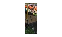 TrimmerTrap - Model GA-1 - Gate Grabber Tailgate Lift Assist