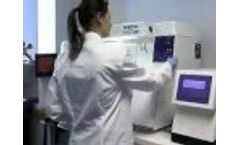 Working in an Invivo 400 Hypoxia Workstation - Video