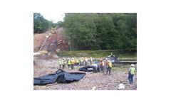 Portable water filled coffer dams for river diversion