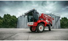 Bateman - Model RB35 - Self Propelled Crop Sprayer