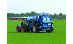 Lowlander - Model Mk4 – 105 HBD - Horizontal Muck Spreader