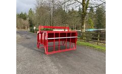 Portequip - Adjustable Calf Creep Feeder