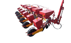 Lidselmash - Model SPCH-6LT - Precision Seed Drill