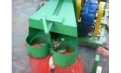 QMJ16 wood chipper, firewood machine--Cealian Chen - Video
