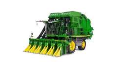 John Deere - Model 7760 - Cotton Picker