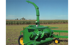 John Deere - Model 3955 - Pull-Type Forage Harvester
